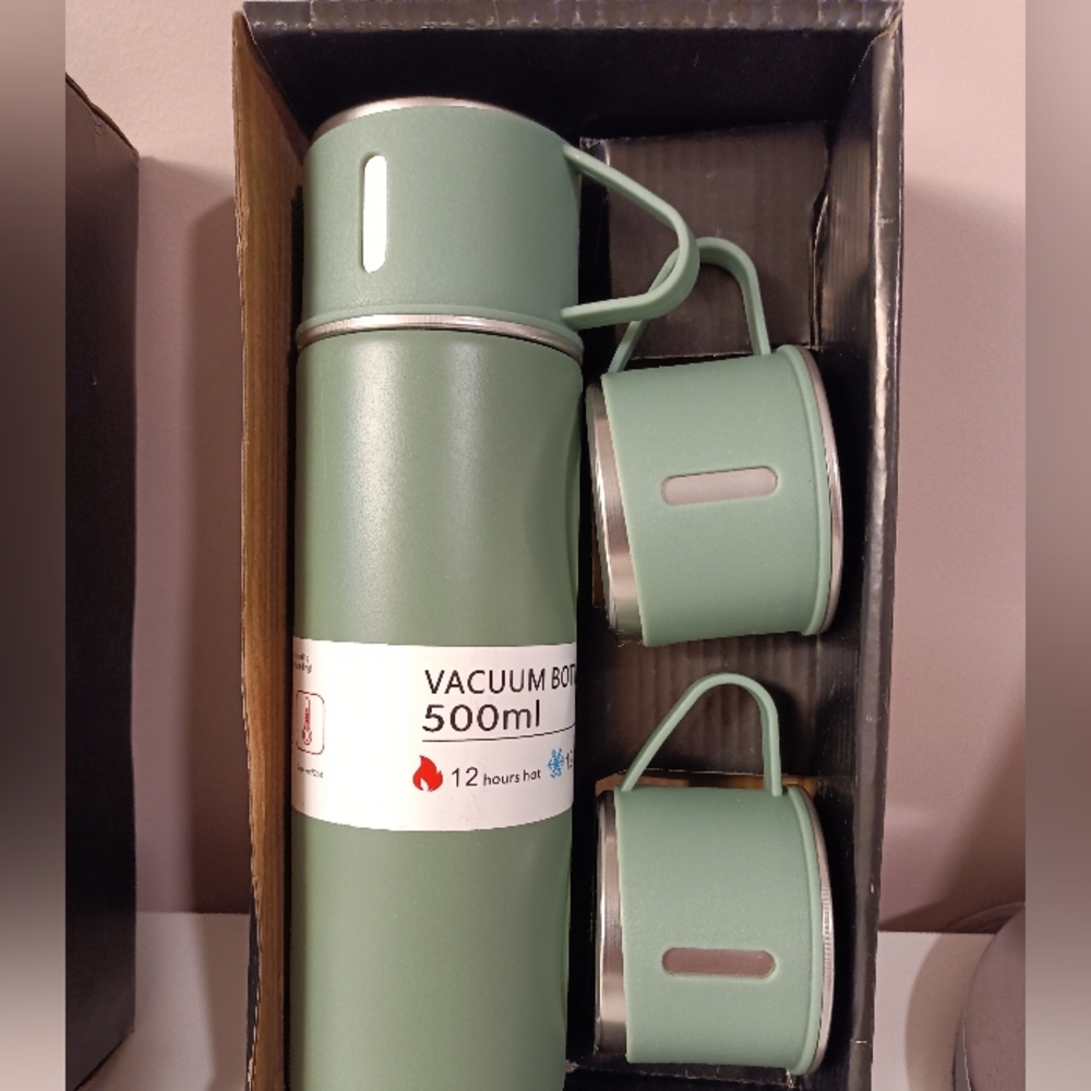Vacuum Flask Set Bottle and 2 Cups 500ml - Pink, Sage and Steel/Beige color